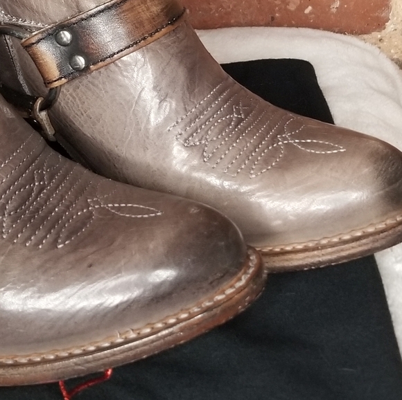 Womens Free Bird ankle boots. Size 6 - Picture 8 of 9